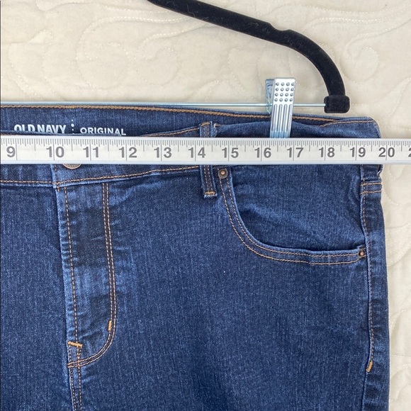 Old Navy Original Mid Rise Jeans Blue Sz 18 Regular - Picture 5 of 10